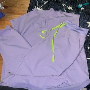 Lavender figs scrubs set